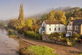 -1.25亿镑先生伊萨克亮相训练场，状态引关注，演员伊萨克