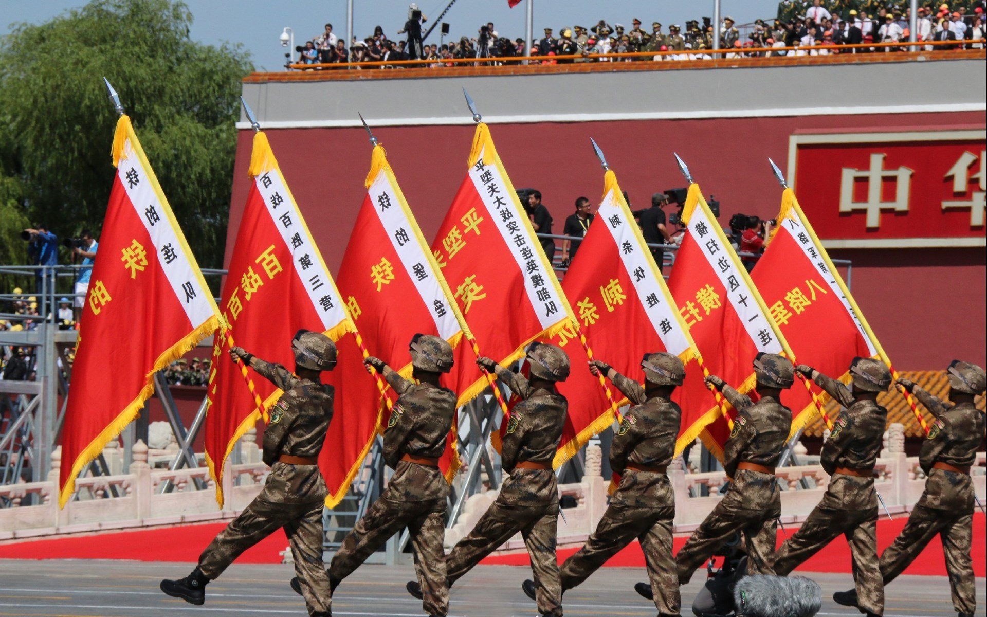 职业联赛引援机制是否抑制本土发展,lpl引援规则